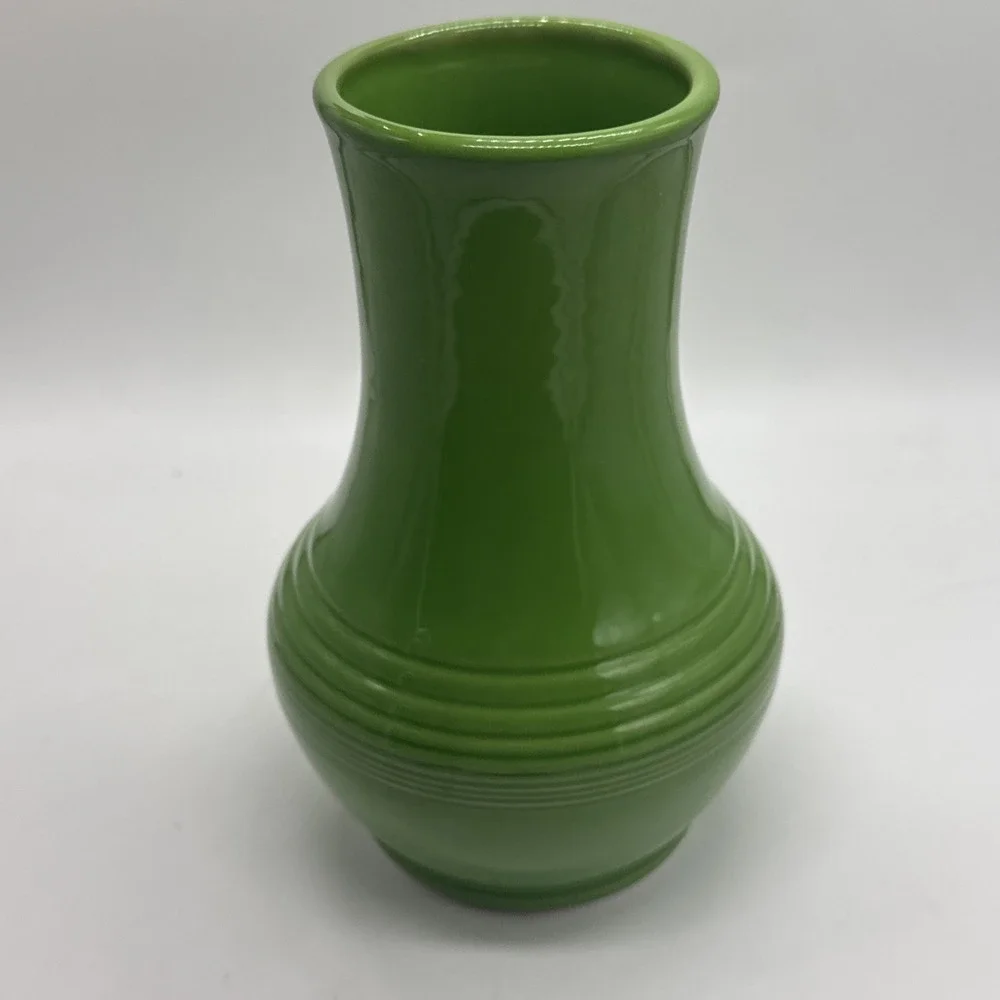 Fiesta Royalty Vase RARE Shamrock Green (Retired Color ) HLC USA